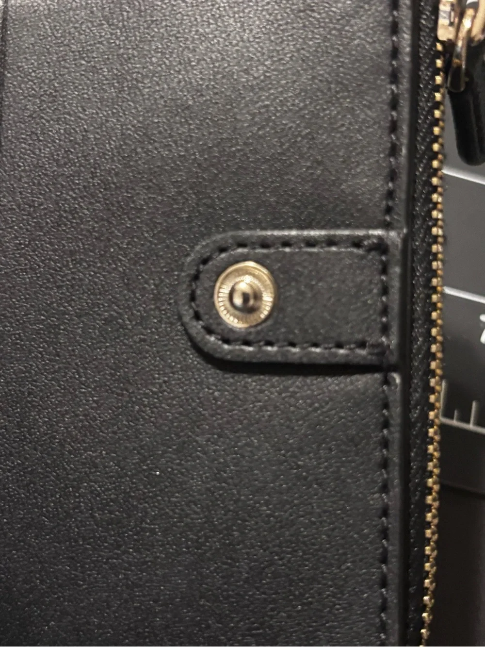 kate‎ spade black zip card wallet gold logo damage noted-id slot See PHOTOS